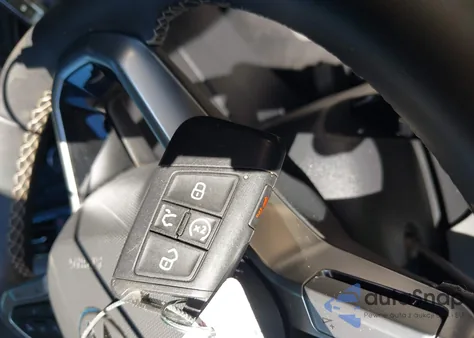 2022 Volkswagen Taos 1.5T Se from USA, damaged, VIN 3VVRX7B24NM074165